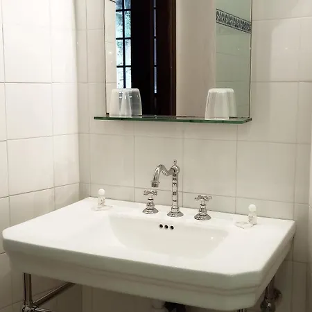 לינה וארוחת בוקר Chateau Cagninacci