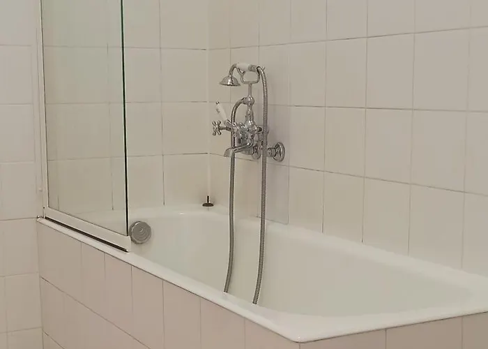 Bed & Breakfast Chateau Cagninacci San-Martino-di-Lota