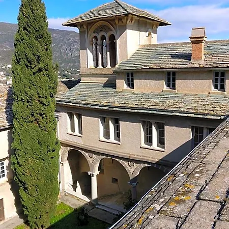 Bed & Breakfast Chateau Cagninacci 3*